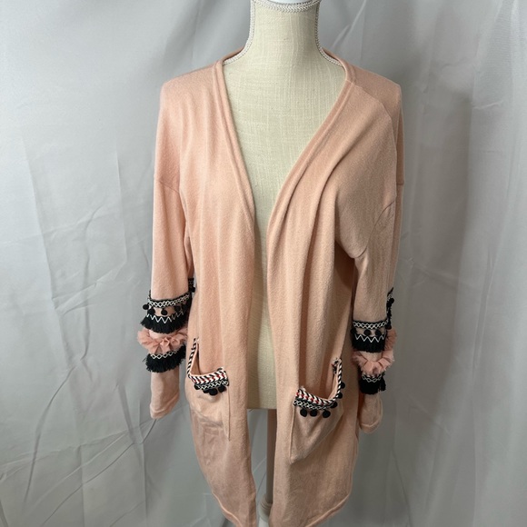 And the why dusty pink cardigan large - Picture 4 of 13